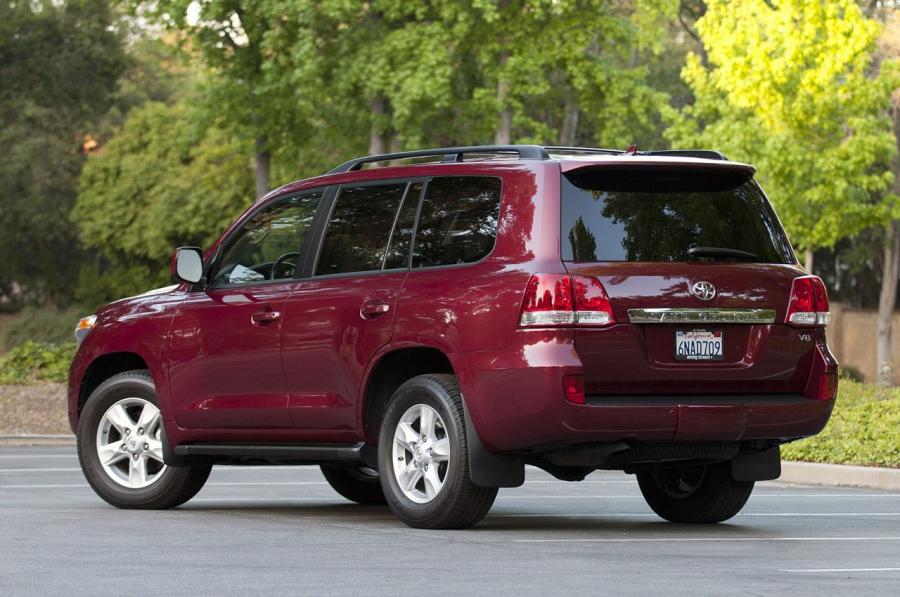  Toyota Land Cruiser 2011 года  (фото 56 из 56)